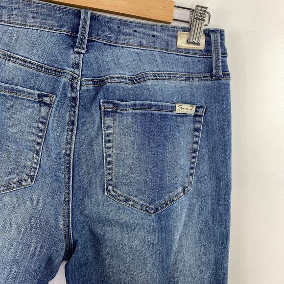 Seven7 Light Wash Blue Pearl Embellished Mid-Rise Skinny Jeans Women's Size 4 - Picture 7 of 9